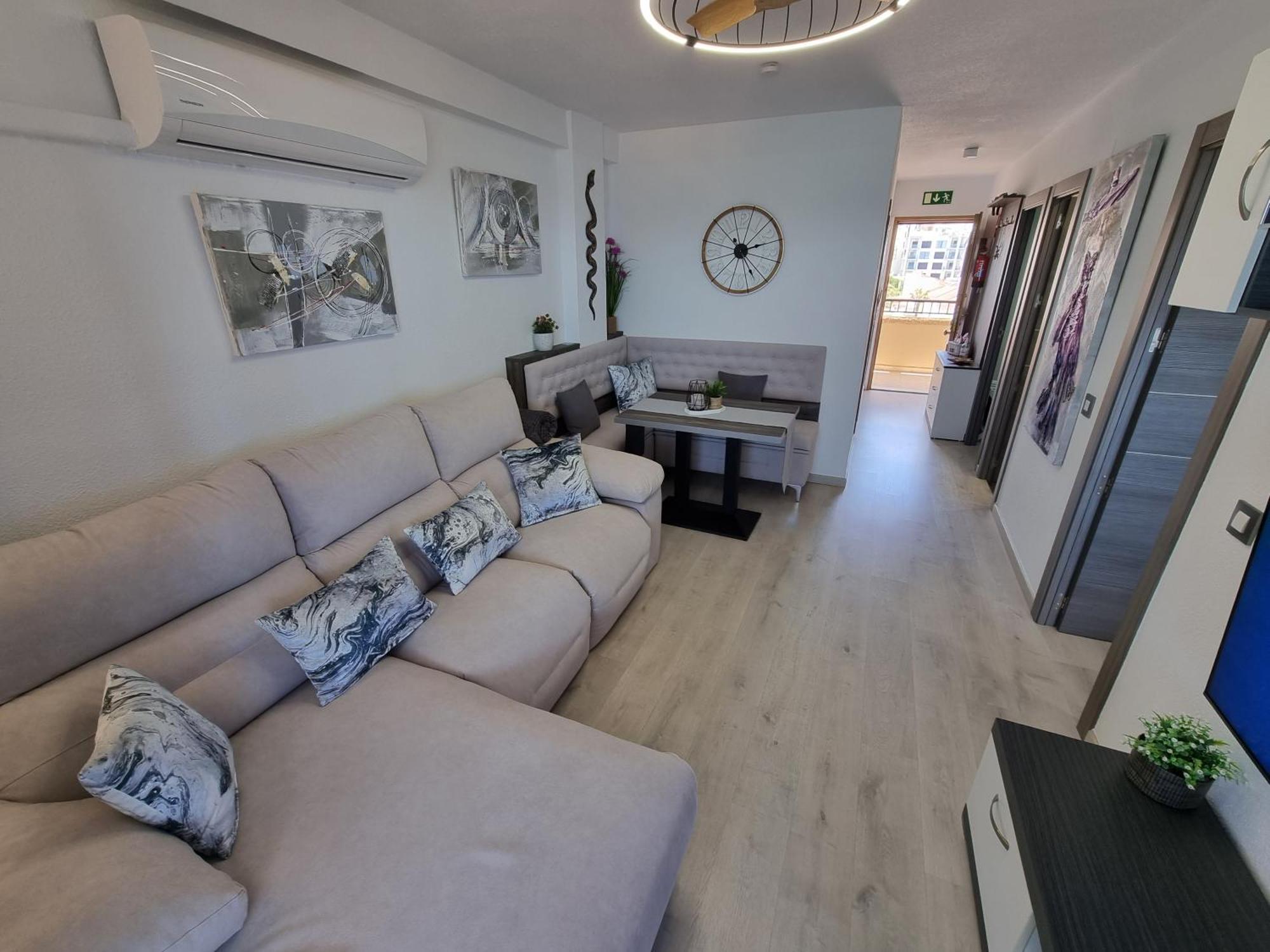 2-Schlafzimmer-Penthouse-Apartment mit frontalem Meerblick Torrevieja Exterior foto