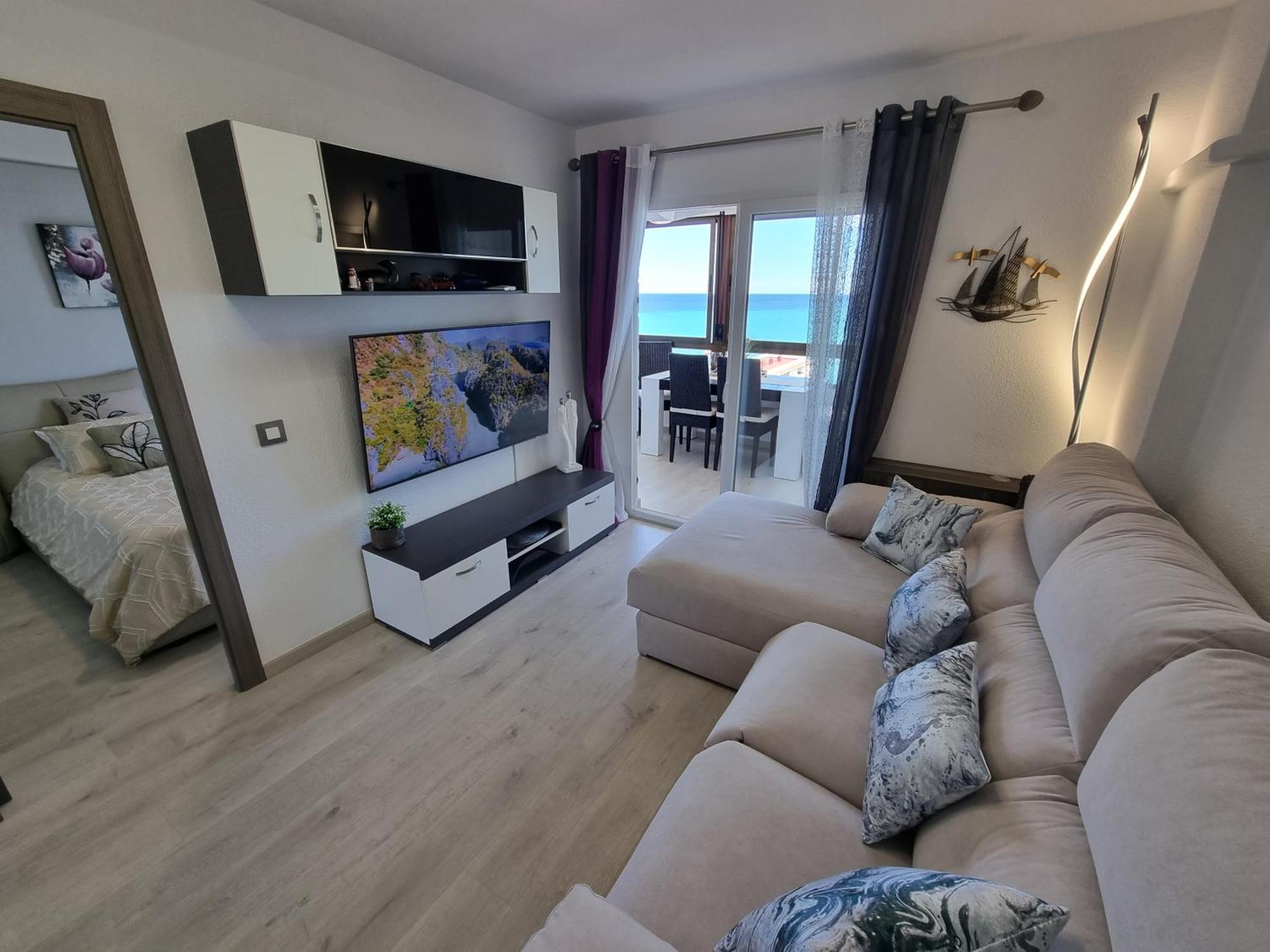 2-Schlafzimmer-Penthouse-Apartment mit frontalem Meerblick Torrevieja Exterior foto